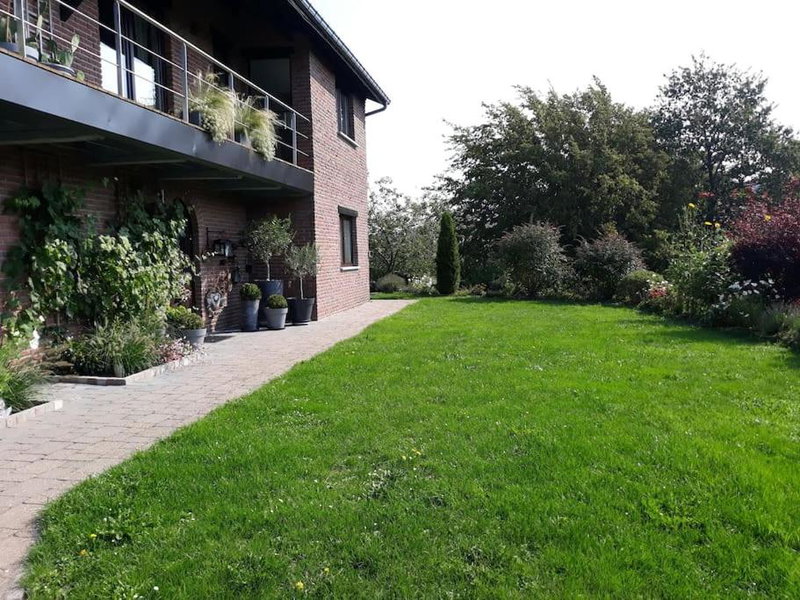 Studio Au jardin fleuri, Verviers, Belgium