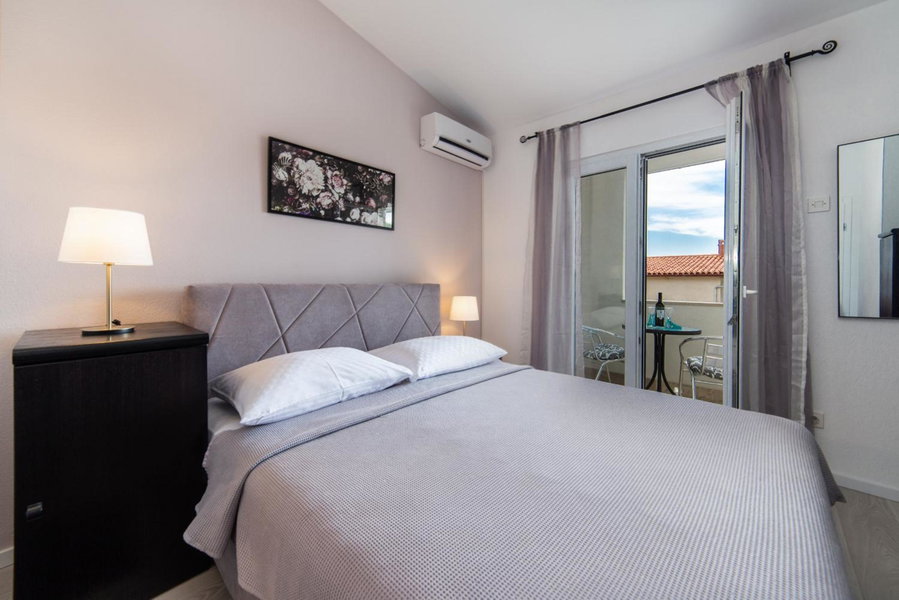 Apartments Divna, Baška Voda, Croatia