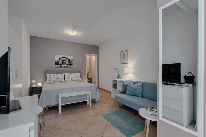 Apartments Divna, Baška Voda, Croatia