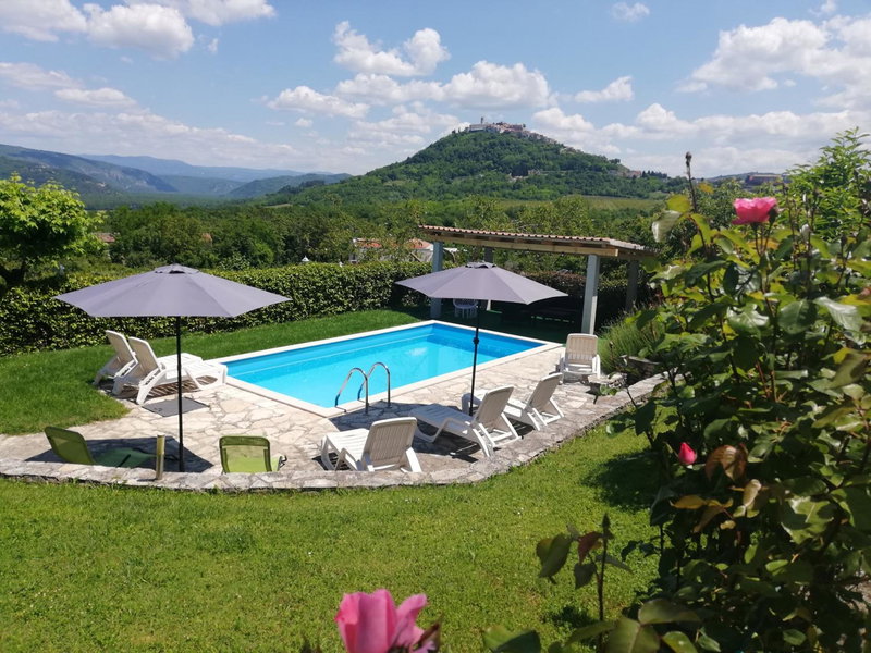 Guest House Valentino, Motovun, Croatia