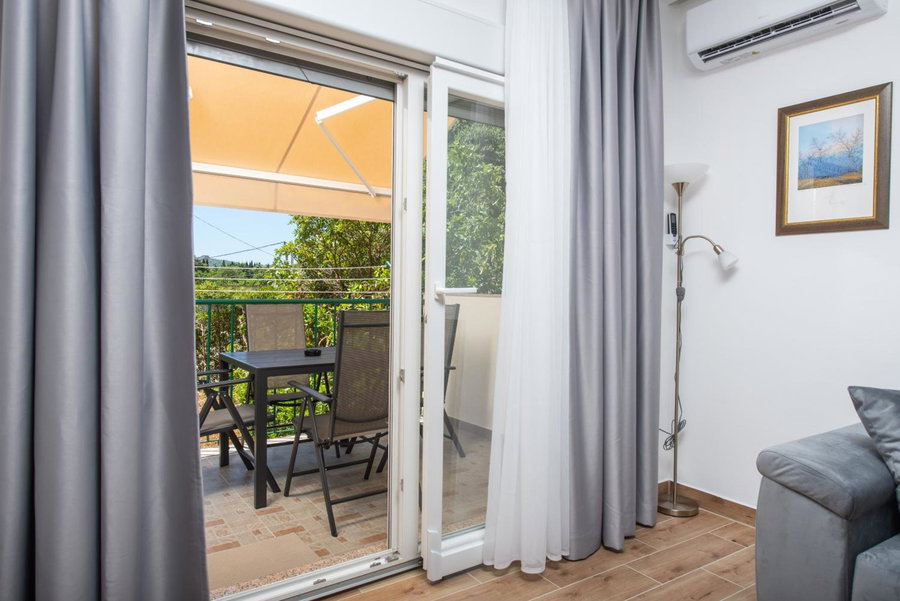 Apartment Kiki, Kastel Stafilic, Croatia