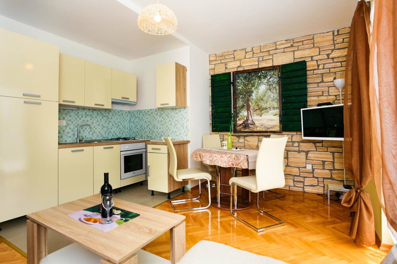 Apartments Intrada, Podstrana, Croatia