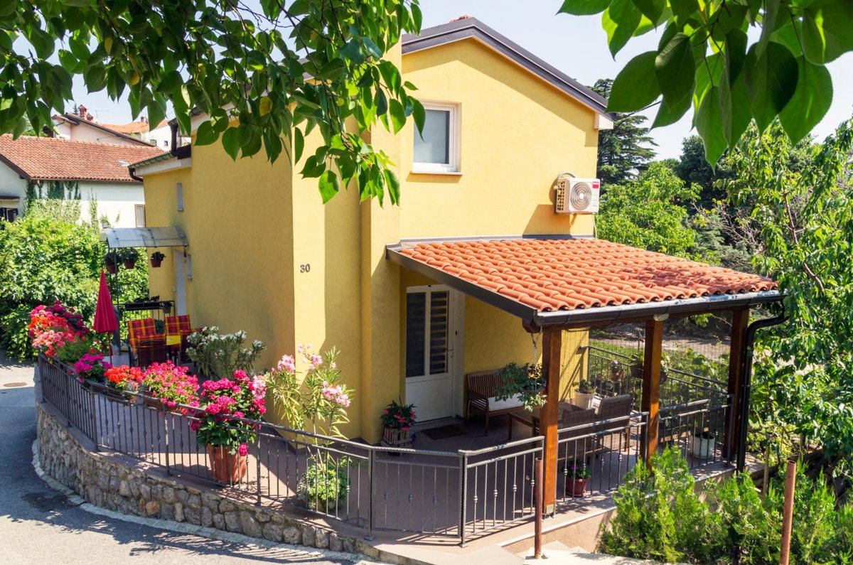 Apartment Matulji, Croatia