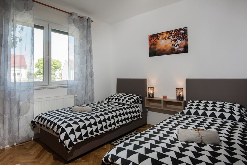 Seasons apartmani, Osijek, Croatia