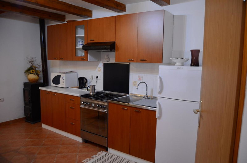 Apartment Duerose, Buje, Croatia