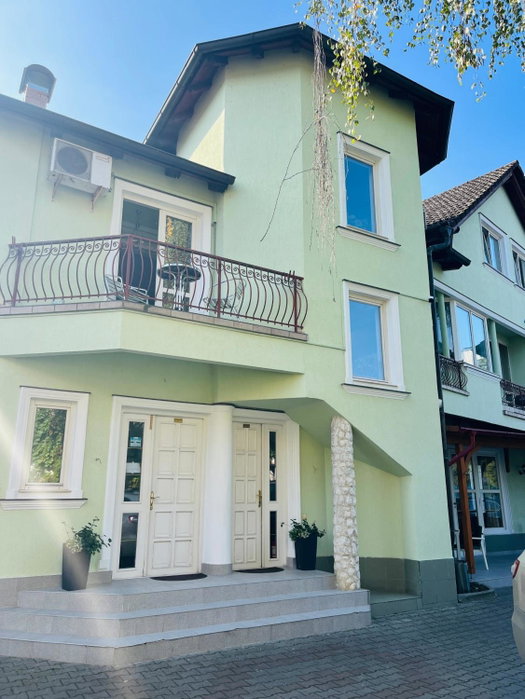 Pensiunea Curtea Bavareza, Târgu-Mureş, Romania