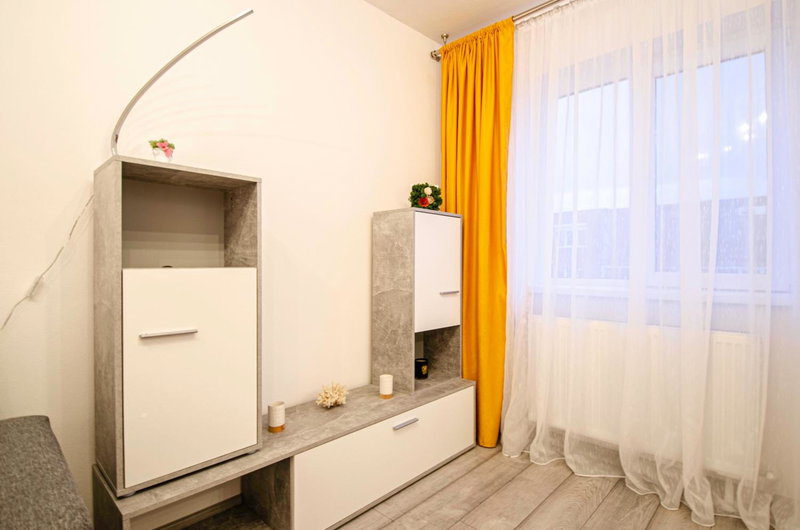 Miha modern and central apartament, Arad, Romania