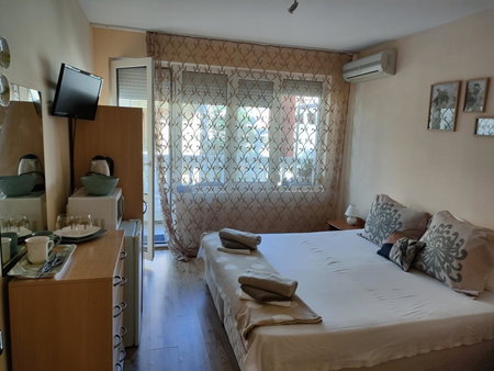 Victoria Independent Rooms, Pomorie, Bulgaria