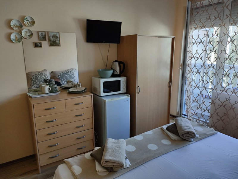 Victoria Independent Rooms, Pomorie, Bulgaria