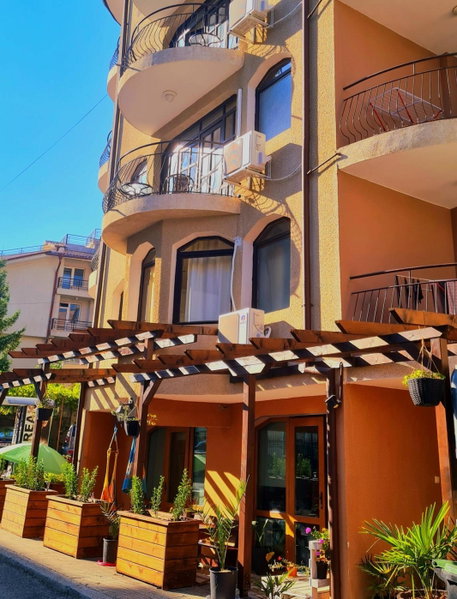 Алми Almi, Sveti Vlas, Bulgaria