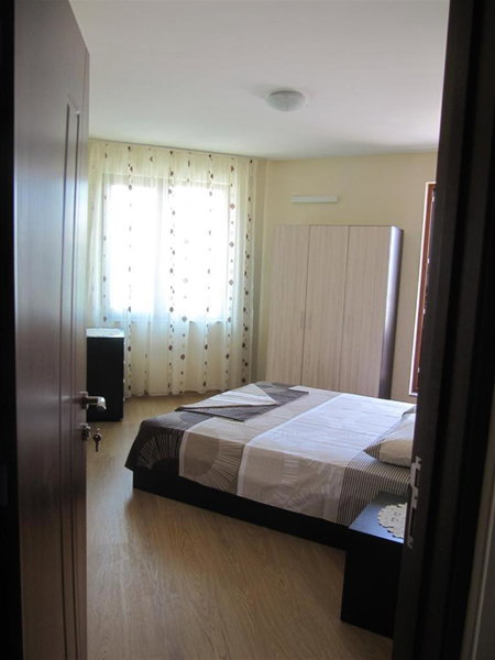 Rayski zalez, Pomorie, Bulgaria
