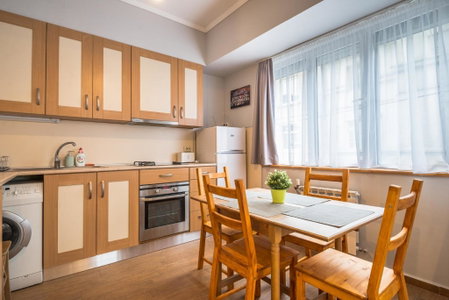 5th Avenue Sofia Two Bedroom, Two Bathroom, Positano Street Suite by Flat Mаnager, Sofia, Bulgaria
