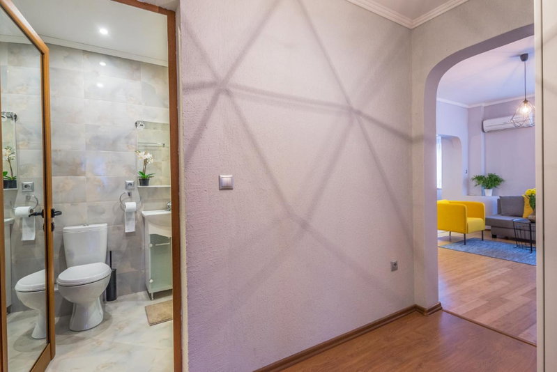 5th Avenue Sofia Two Bedroom, Two Bathroom, Positano Street Suite by Flat Mаnager, Sofia, Bulgaria