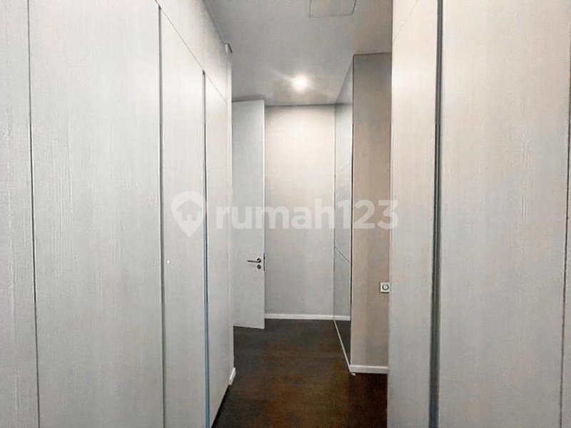 Apartment for rent in North Jakarta, Indonesia · Verde 1 · 3 rooms, 3 baths