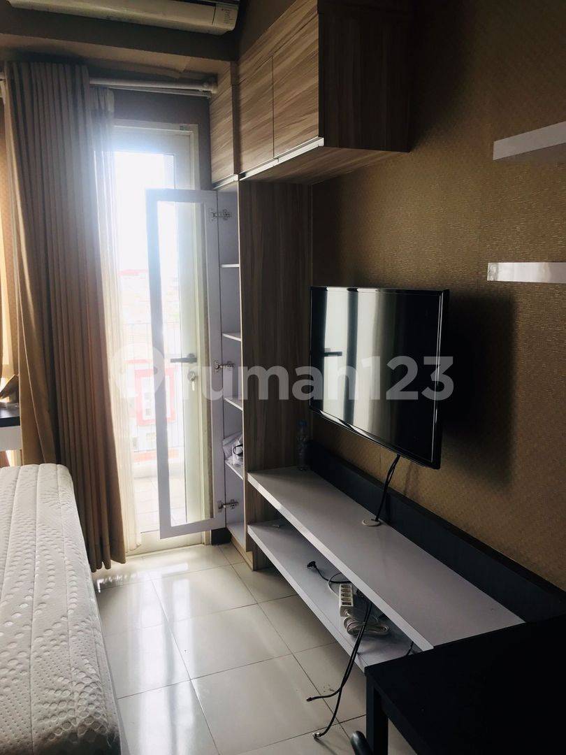 Scientia Residence Apartment, Indonesia