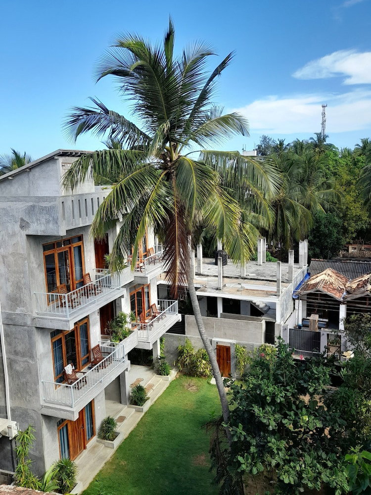 Hotel · Surf Gangs Hotel, Arugam Bay
