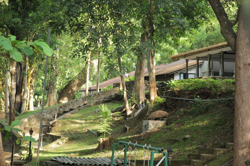 Dambulu Oya Family Park, Dambulla, Sri Lanka
