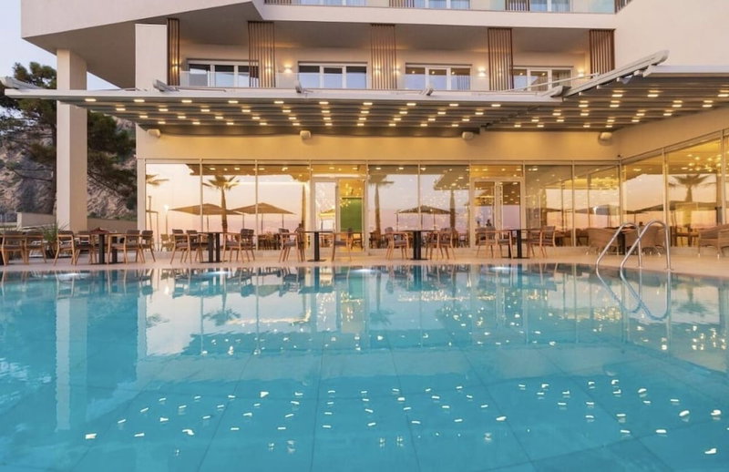 AMR Hotel, Rrashbull, Albania