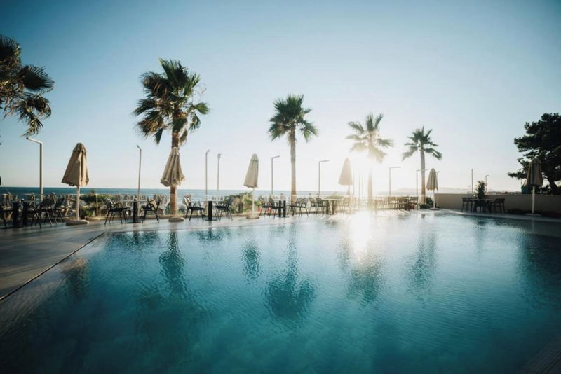 AMR Hotel, Rrashbull, Albania