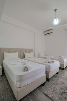 Hotel Sunrays, Sarandë, Albania