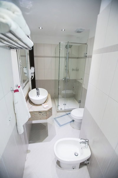 Hotel Borova, Korçë, Albania