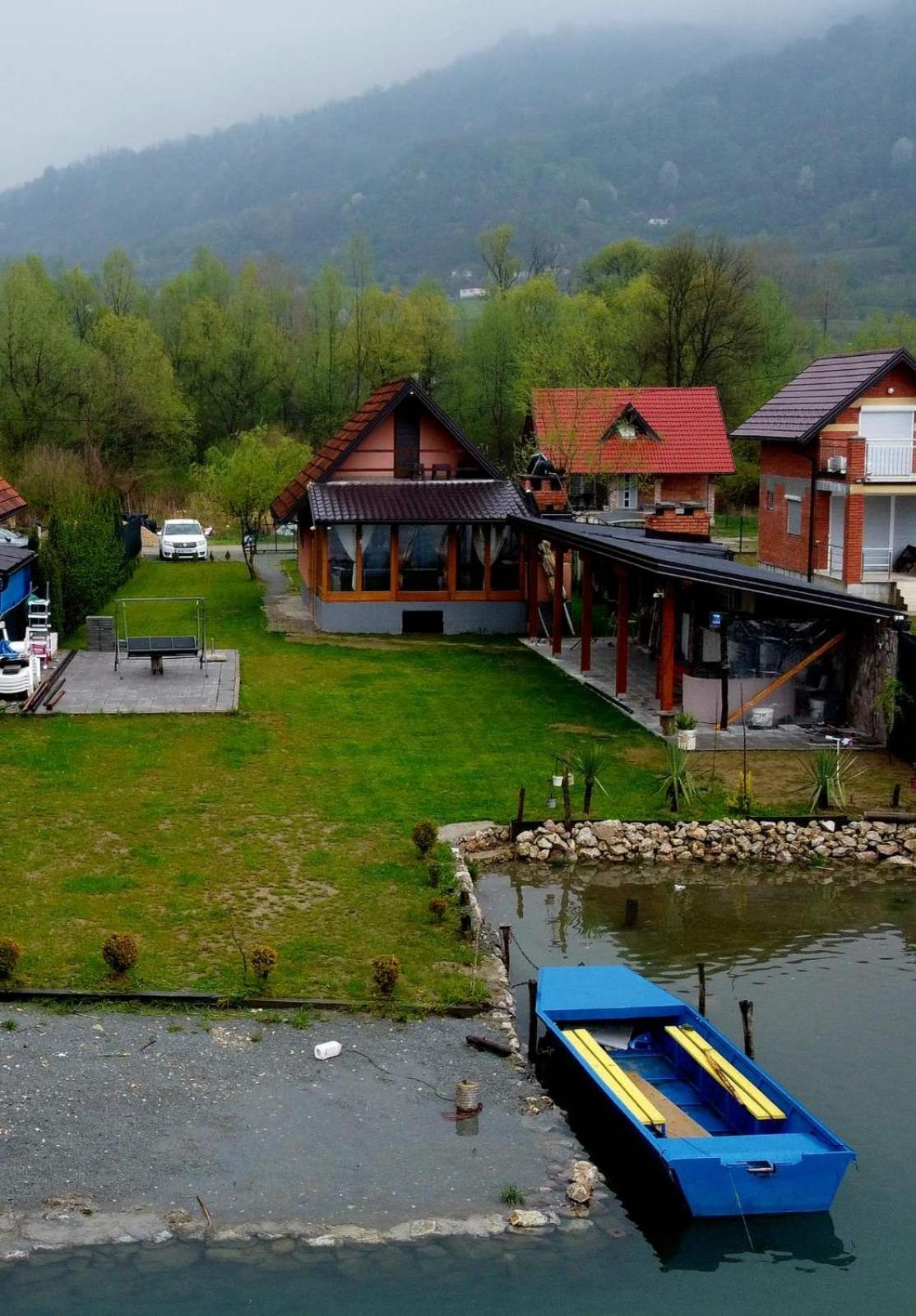 Kuća za odmor "DRINSKI KONAK" - Zvorničko jezero - Drina, Bosnia and Herzegovina