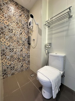 Maca Hotel by Sky Hive, George Town, Malaysia