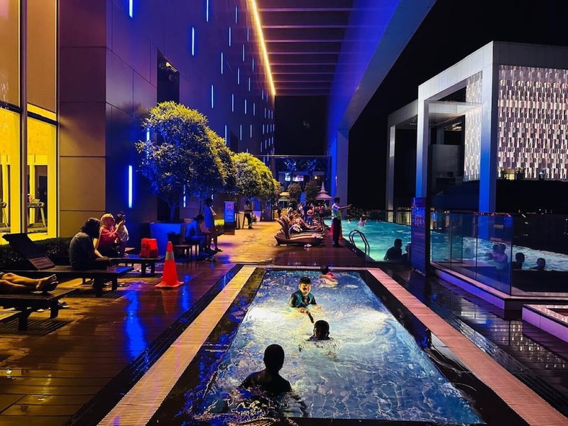 The Platinum KLCC by Moonlight, Kuala Lumpur, Malaysia