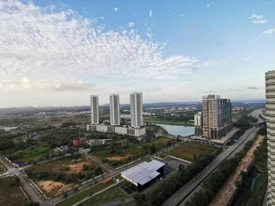Ezzyhome Medini, Iskandar Puteri, Malaysia