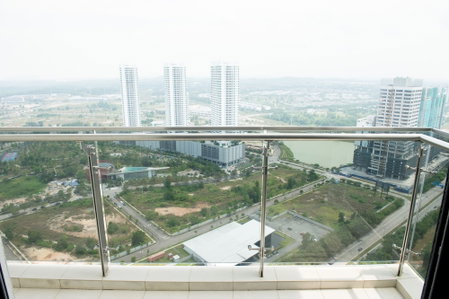 Ezzyhome Medini, Iskandar Puteri, Malaysia