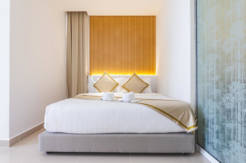 Beautiful Seaview Suites at The Shore Kota Kinabalu, Kota Kinabalu, Malaysia