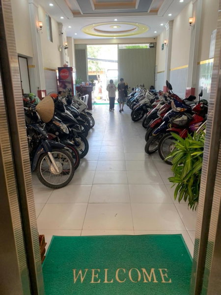 NHÀ NGHỈ THANH XUÂN - CHO THUÊ XE MÁY VÀ CÓ HOÁ ĐƠN VAT - Hostel and Motorbike for Rent, Ấp Ðông An (1), Vietnam