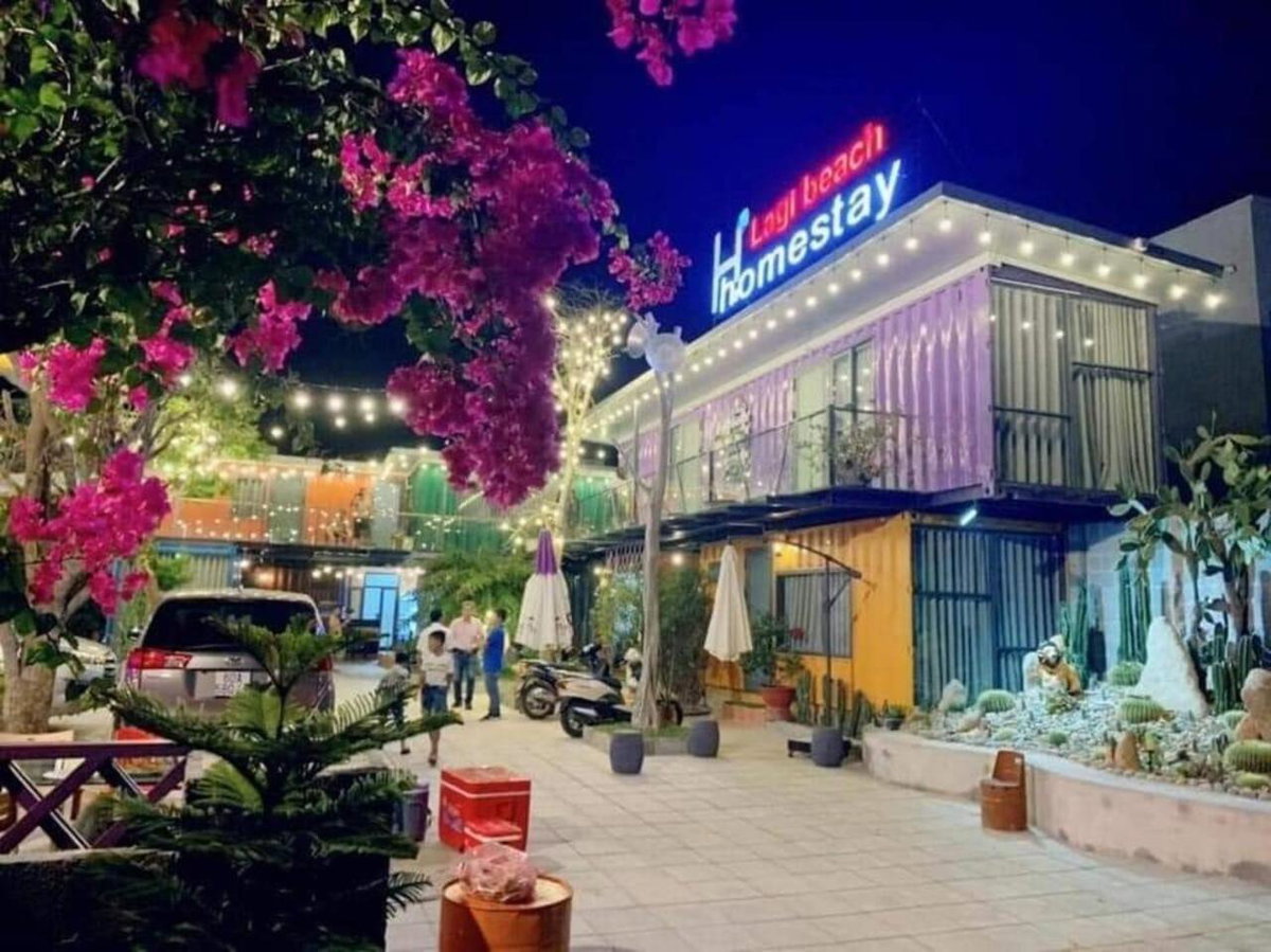 Hotel · H-Homestay Container Lagi Beach, La Gi