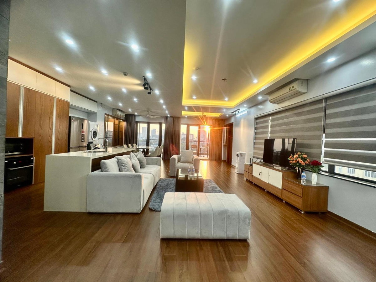 Luxe Paradise Residence Trinh Cong Son, Вьетнам