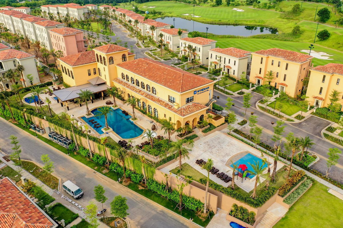 Wyndham Sky Lake Resort and Villas, Вьетнам