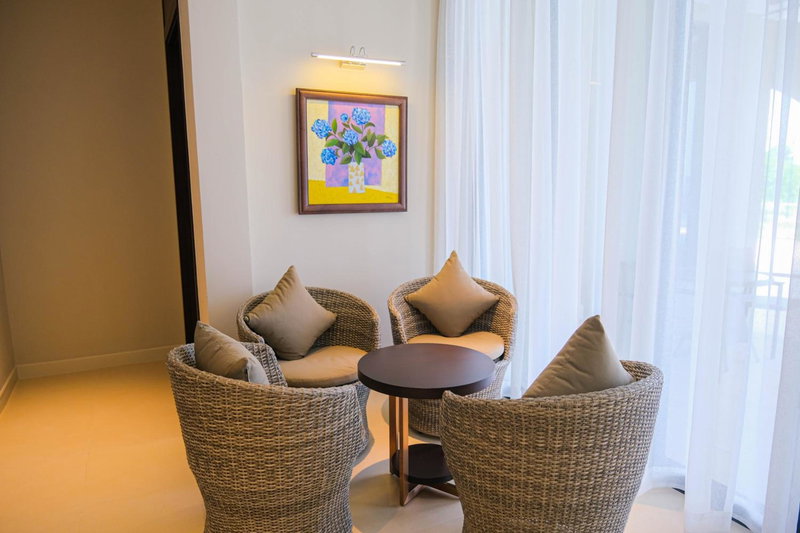 Wyndham Sky Lake Resort and Villas, Hanoi, Vietnam