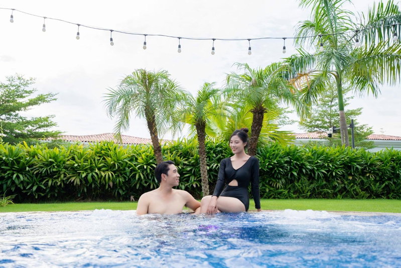 Wyndham Sky Lake Resort and Villas, Hanoi, Vietnam