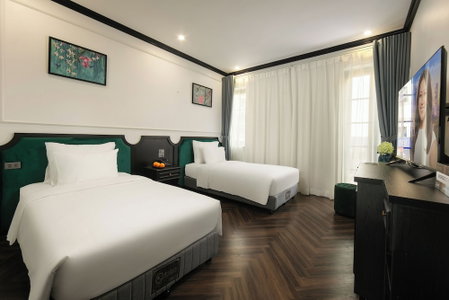 Elegant Boutique Hotel Ha Long, Ha Long, Vietnam