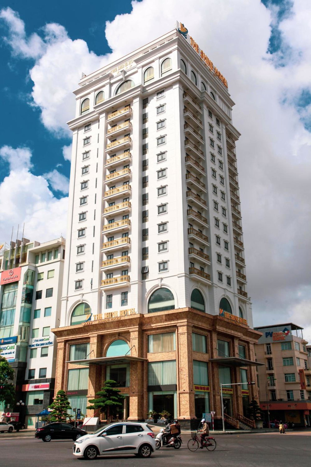The Shine Hotel, Viêt Nam