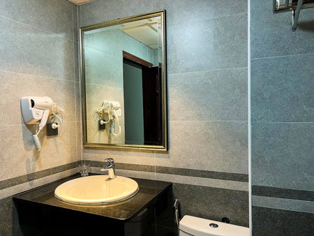 Ven Hồ Hotel, Hanoi, Vietnam