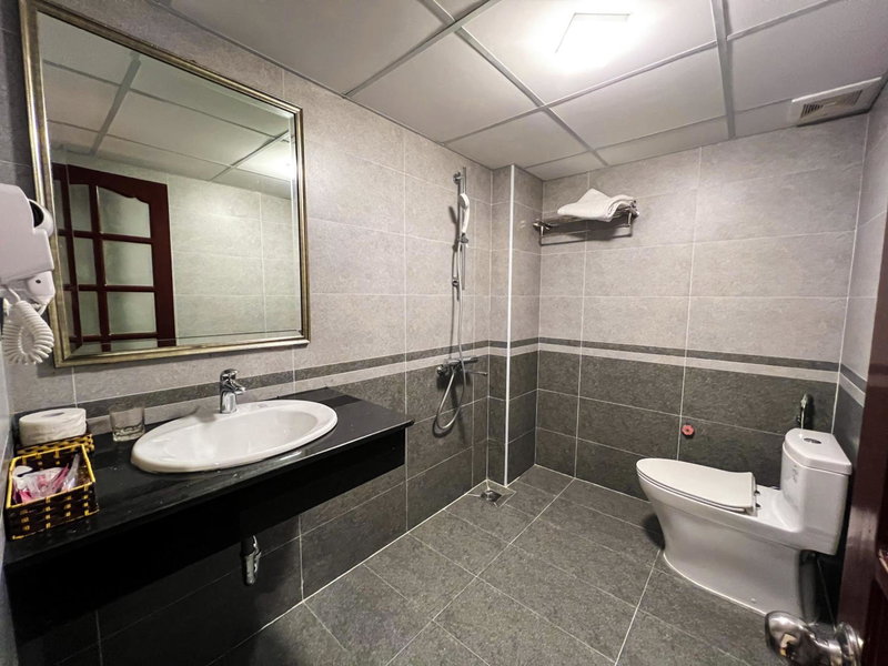 Ven Hồ Hotel, Hanoi, Vietnam
