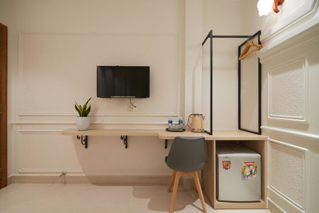 Bin Bin 10 - Mimosa Hotel Near Tan Son Nhat Airport, Ho Chi Minh City, Vietnam