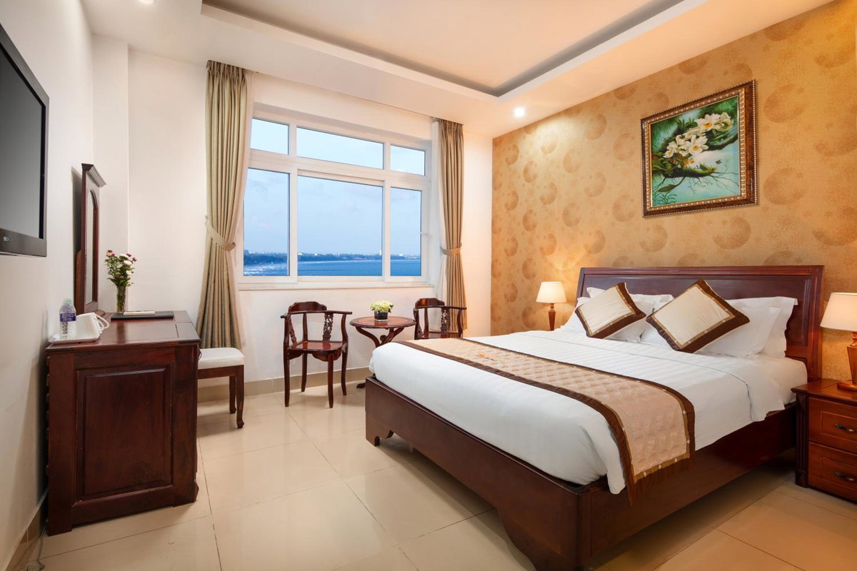 Corvin Hotel, Vietnam