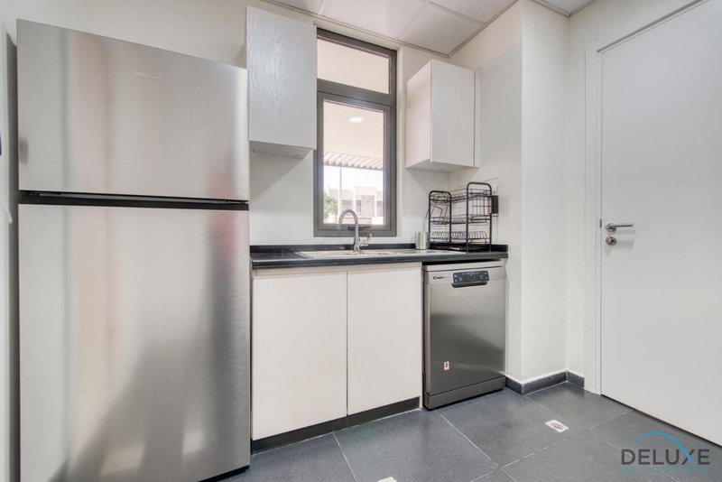 Captivating 3BR Townhouse at DAMAC Hills 2 Dubailand By Deluxe Holiday Homes, Dubai, United Arab Emirates