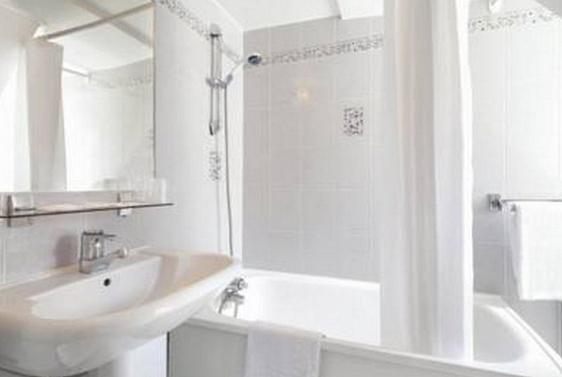 Hôtel Saint Roch, Paris, France