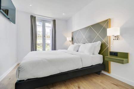 Joli Môme, Paris, France