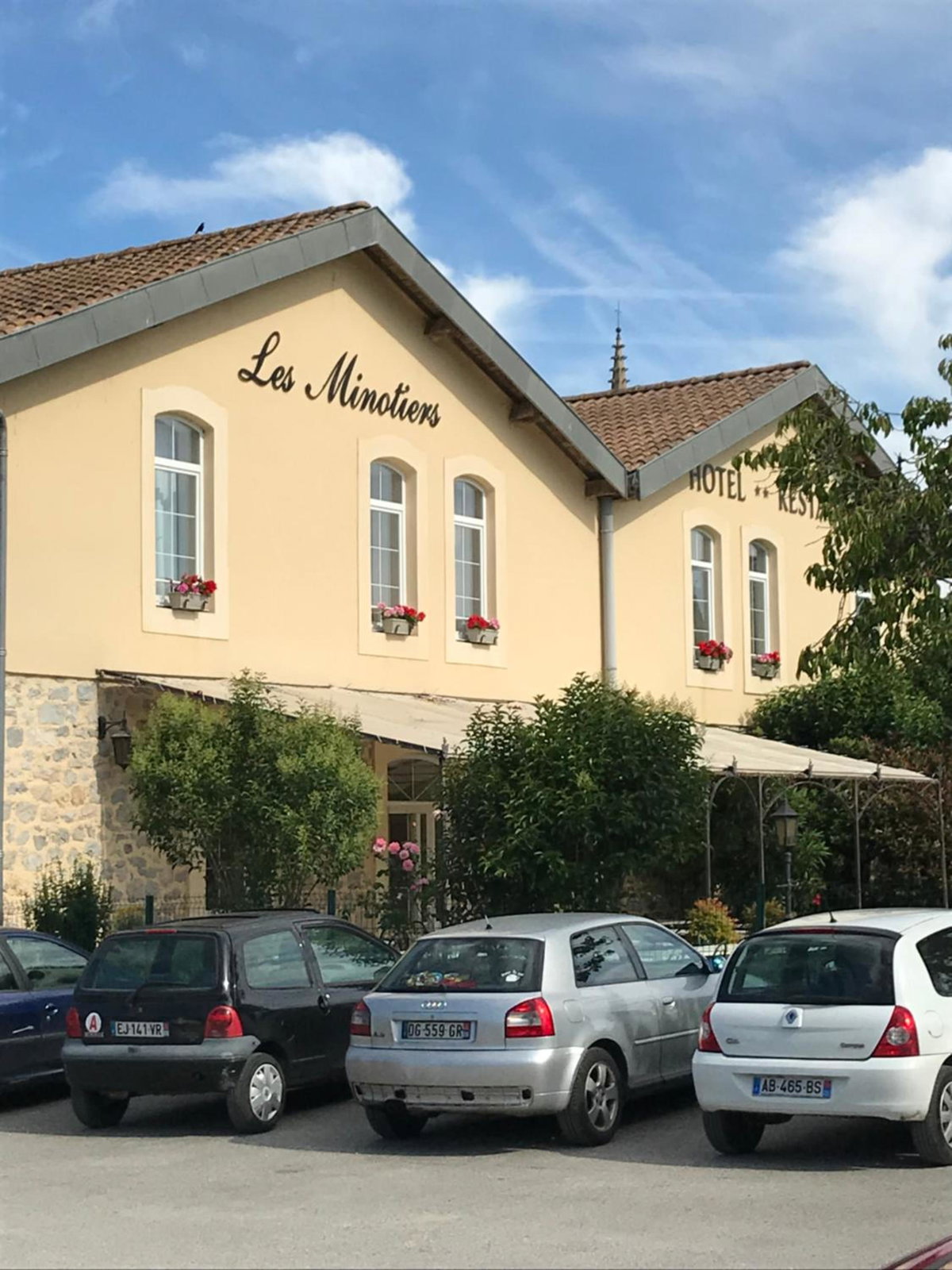 Hotel · Logis Hôtel restaurant Les Minotiers, Mirepoix