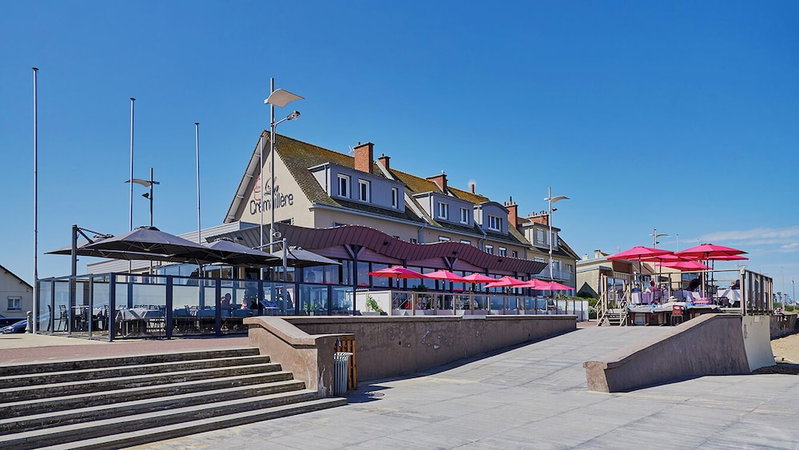 La Cremaillère, Courseulles-sur-Mer, France