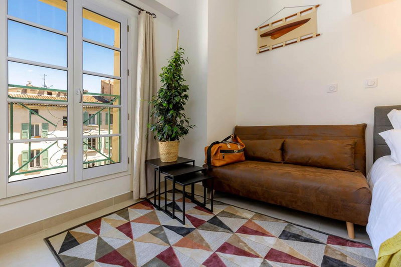 Provence Au Coeur Appart Hotels, Forcalquier, France