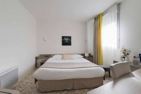 Brit Hotel Alghotel, Cancale, France